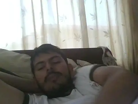 Mateotubbe online show from 04/05/26, 07:53