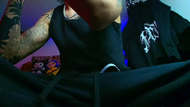 Anhony Muscle online show from 06/04/26, 06:23