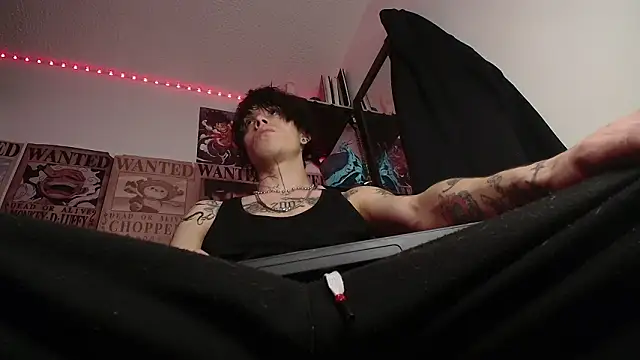 Snapshot of Anhony_Muscle chatting on 02/05/26, 05:31 Anhony Muscle online show from 02/05/26, 05:31