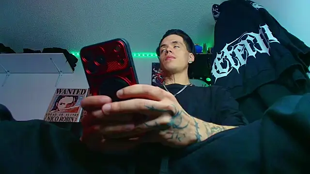 Anhony Muscle online show from 05/19/26, 03:19