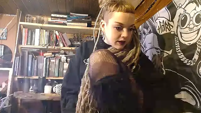 spiralhokkaido23 online show from 03/20/26, 11:44