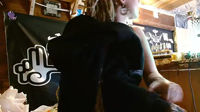 spiralhokkaido23 online show from 03/07/26, 09:05