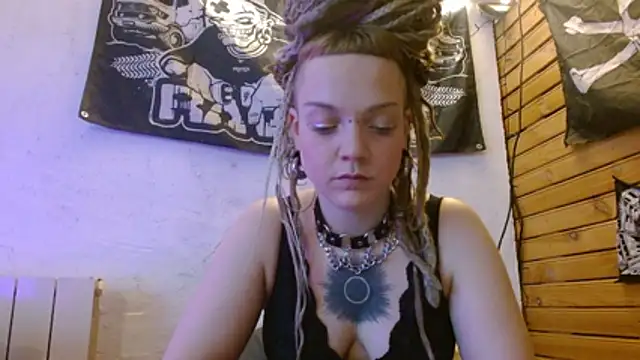 spiralhokkaido23 online show from 02/05/26, 03:41