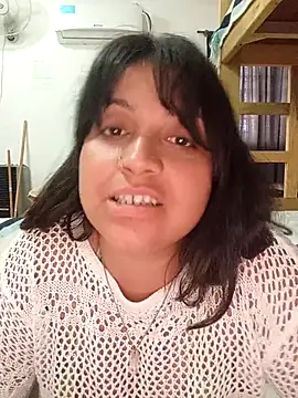 Snapshot of dulce_marrr chatting on 01/14/26, 04:32 dulce marrr online show from 01/14/26, 04:32