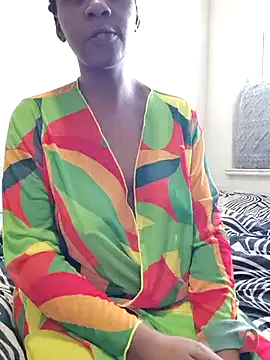 Snapshot of princess-boobz chatting on 02/19/26, 06:21 princess-boobz online show from 02/19/26, 06:21