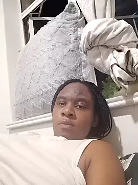 Snapshot of princess-boobz chatting on 02/17/26, 06:05 princess-boobz online show from 02/17/26, 06:05