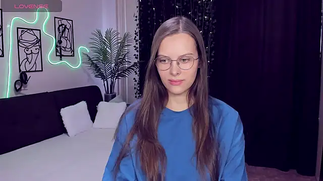 Snapshot of AyumiBlossom chatting on 02/23/26, 11:22 AyumiBlossom online show from 02/23/26, 11:22