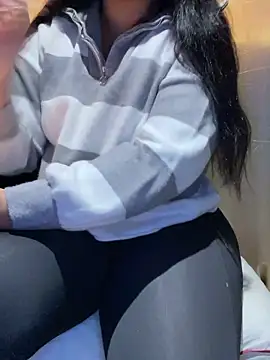 Lina Velvet  online show from 01/15/26, 02:20