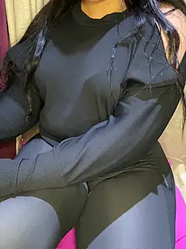 Lina Velvet  online show from 02/02/26, 07:13