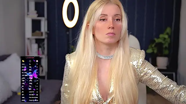 Snapshot of MyMouth chatting on 02/03/26, 03:39 MyMouth online show from 02/03/26, 03:39