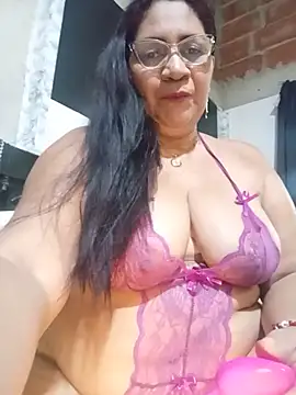 Sammylatinaxxx online show from 05/19/26, 11:12
