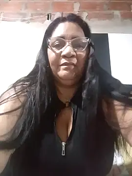 Sammylatinaxxx online show from 05/02/26, 12:49