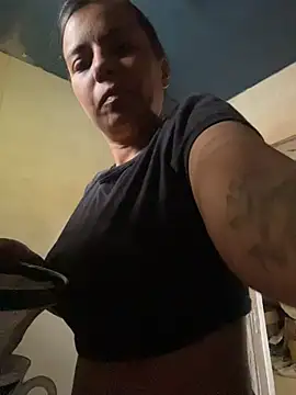 cinthia2011 online show from 02/23/26, 06:30