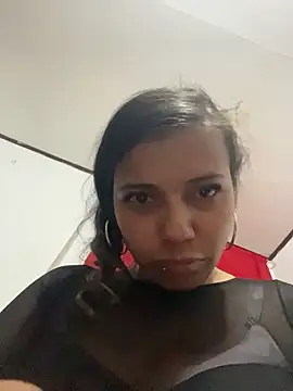 cinthia2011 online show from 01/08/26, 02:28