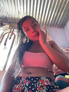 cinthia2011 online show from 01/17/26, 07:39