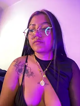 queen of you heart online show from 04/03/26, 10:49