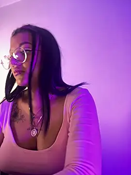 queen of you heart online show from 04/11/26, 10:35