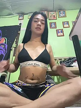 EnviousMaddie online show from 04/22/26, 06:36