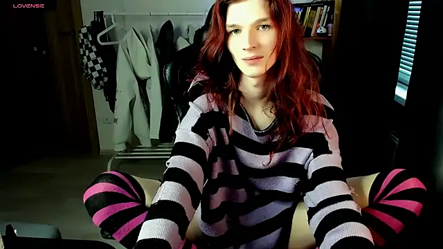 iceseeker2 online show from 03/23/26, 03:12