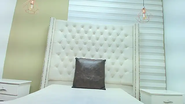 Atenea sexxx online show from 01/19/26, 03:43