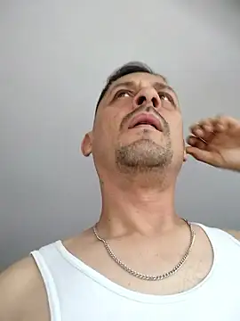 Snapshot of Tony_Montana1945 chatting on 01/12/26, 09:20 Tony Montana1945 online show from 01/12/26, 09:20