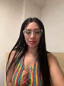 nataliia queen  online show from 05/05/26, 05:32