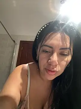 nataliia queen  online show from 05/09/26, 06:50