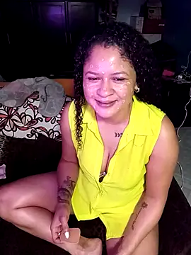 Snapshot of NenisJessicaOchoa chatting on 02/21/26, 12:18 NenisJessicaOchoa online show from 02/21/26, 12:18