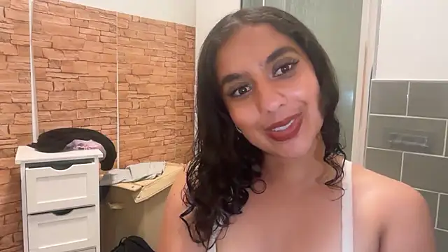 fayfay21xh online show from 05/04/26, 10:01
