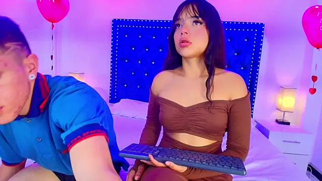 Snapshot of Vero_and_stive chatting on 02/11/26, 07:03 Vero and stive online show from 02/11/26, 07:03