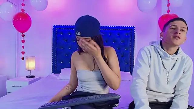 Snapshot of Vero_and_stive chatting on 02/14/26, 07:14 Vero and stive online show from 02/14/26, 07:14