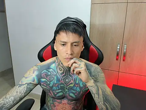 Chrissblack online show from 03/31/26, 04:14