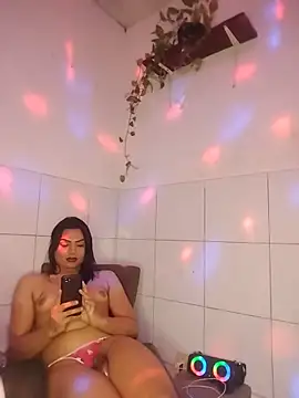 Snapshot of Jade-Morena-Transex-ON chatting on 06/28/26, 01:01 Jade-Morena-Transex-ON online show from 06/28/26, 01:01