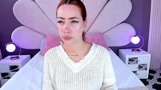 Snapshot of LolaGray__ chatting on 03/05/26, 06:59 LolaGray online show from 03/05/26, 06:59