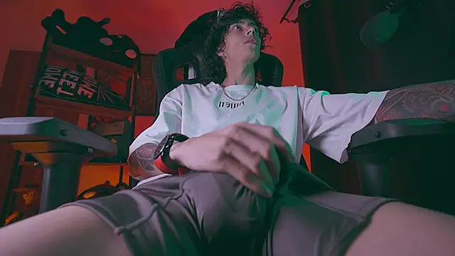 Olliver   y online show from 03/30/26, 03:30