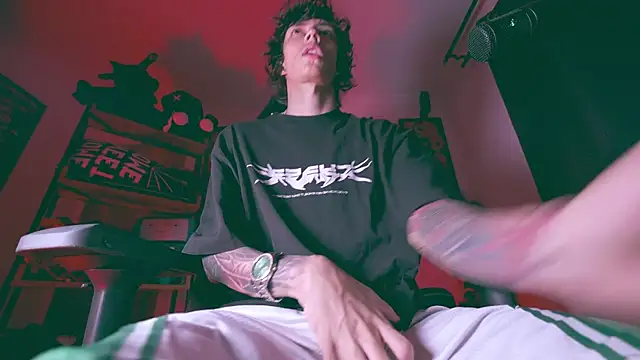Olliver   y online show from 07/17/26, 02:42