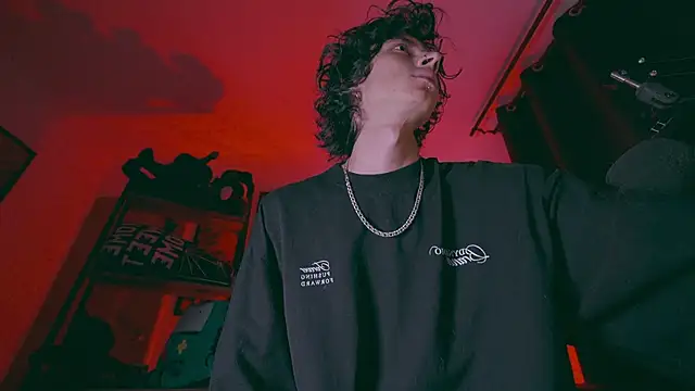 Olliver   y online show from 04/10/26, 02:18