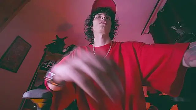 Olliver   y online show from 06/04/26, 03:33