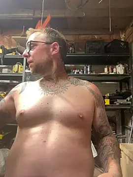WIDBIGWHITECOCK online show from 06/07/26, 02:50