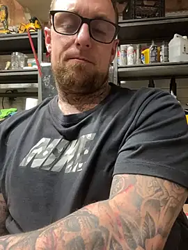 WIDBIGWHITECOCK online show from 03/04/26, 10:01