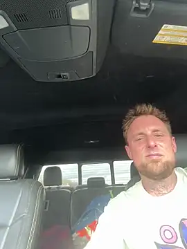 WIDBIGWHITECOCK online show from 04/19/26, 07:38