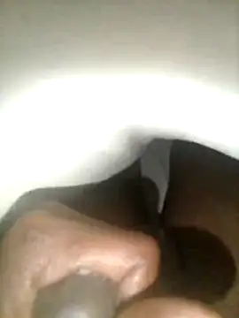 Snapshot of DaMike10 chatting on 02/17/26, 02:31 DaMike10 online show from 02/17/26, 02:31