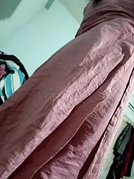 catstar143 online show from 04/17/26, 06:38