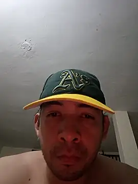 paladito01 online show from 04/19/26, 06:25