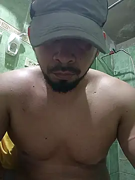 Snapshot of paladito01 chatting on 02/15/26, 06:47 paladito01 online show from 02/15/26, 06:47