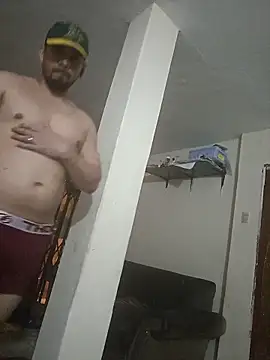 Snapshot of paladito01 chatting on 02/12/26, 05:29 paladito01 online show from 02/12/26, 05:29