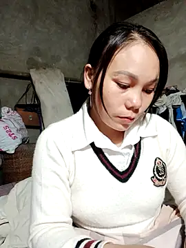 vanvan005 online show from 02/17/26, 11:18