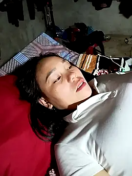 vanvan005 online show from 02/13/26, 12:32