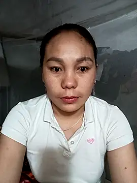 Snapshot of vanvan005 chatting on 03/13/26, 11:10 vanvan005 online show from 03/13/26, 11:10