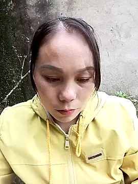 Snapshot of vanvan005 chatting on 03/16/26, 09:35 vanvan005 online show from 03/16/26, 09:35